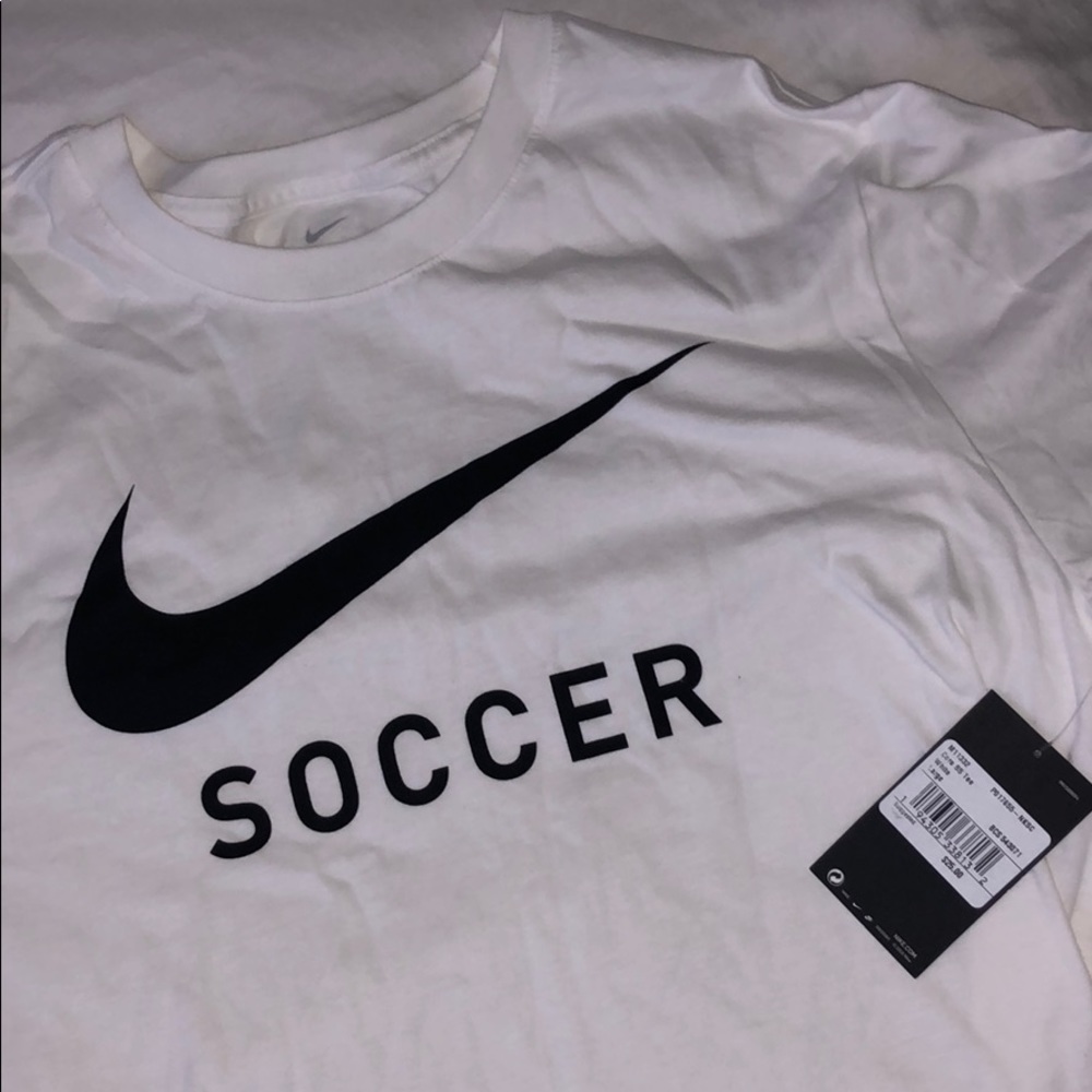 NIKE TEE